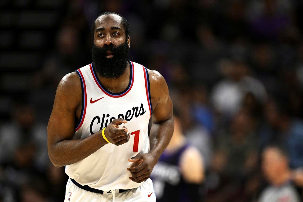 YIHAO-关于哈登连续十五场比赛得分超过突破纪录，利物浦挑战极限！的信息