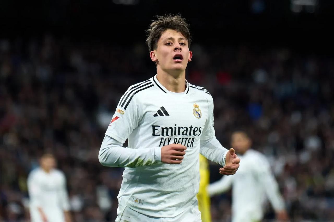 壹号-包含德布劳内新星突破纪录表现惊艳，皇家马德里未来可期！的词条